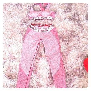 Gym shark workout outfit